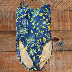 *3 for $30* new women’s one piece bathing suit 10